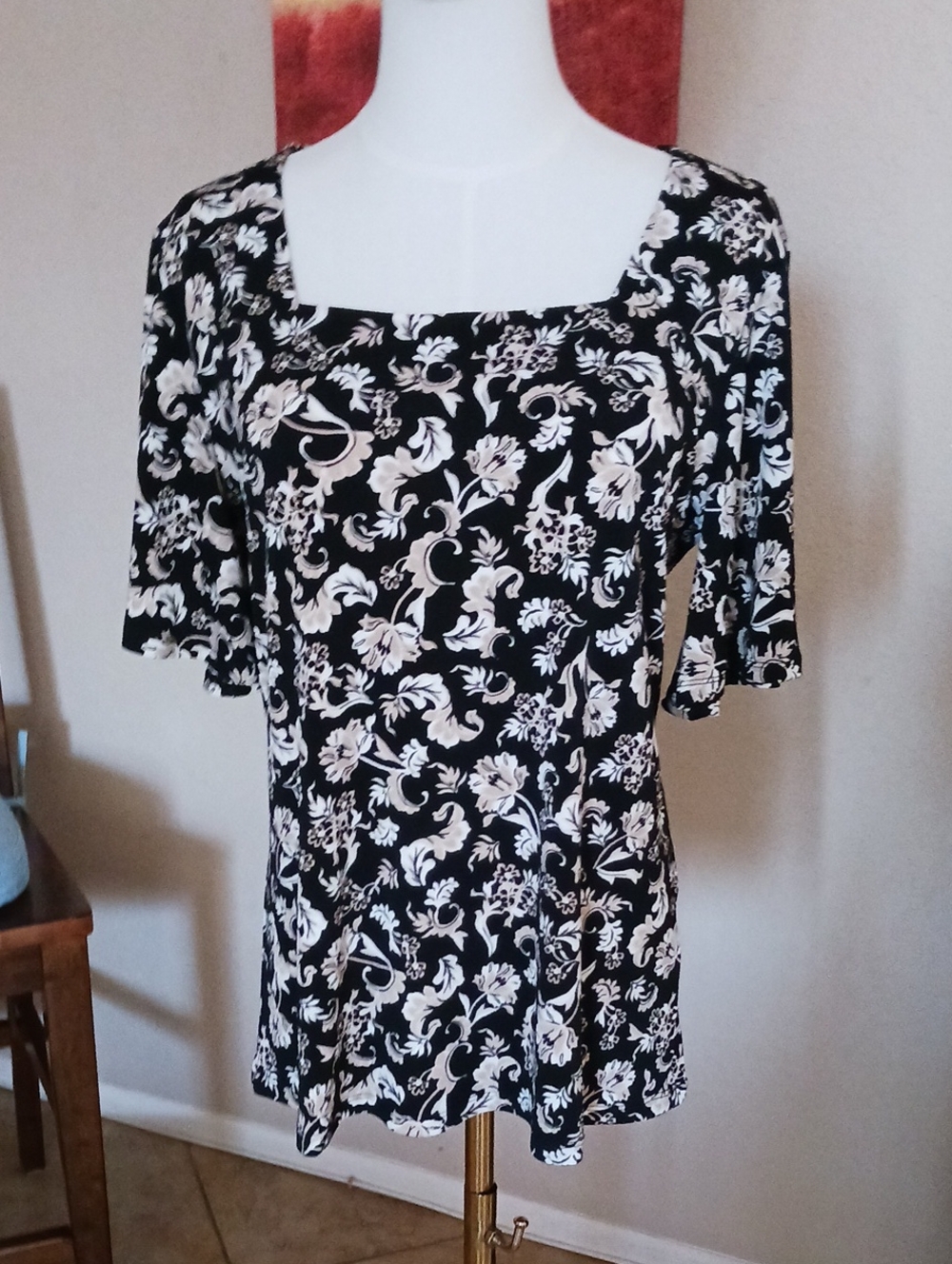 JM Collection-Top With A Black Base And White And Taupe Floral Design